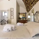 Relais Passamonte & Фермерский дом Кьярамонте-Гульфи