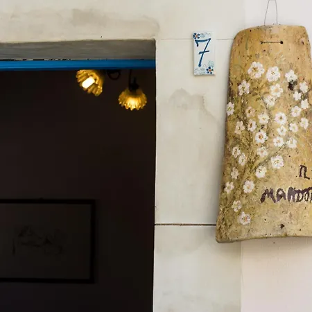 בית חווה Relais Case Passamonte Resort & Rooms *