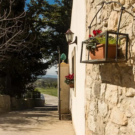 Farm stay Passamonte & Chiaramonte Gulfi