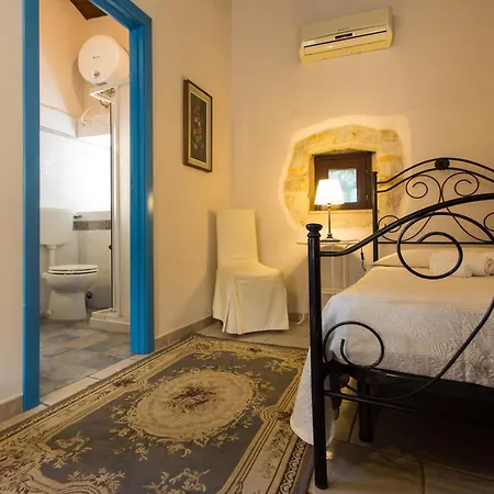 בית חווה Relais Passamonte & קיארמונטה גולפי