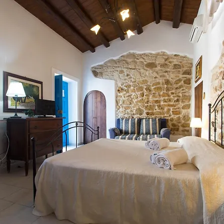 בית חווה Relais Passamonte & *