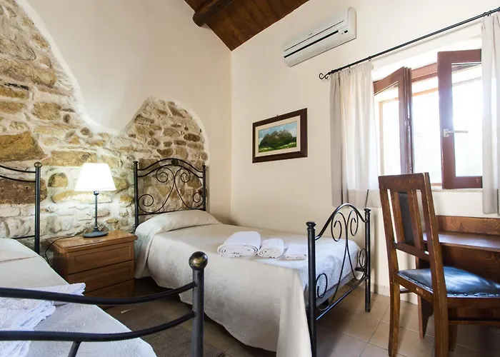 Relais Passamonte Resort&rooms Séjour à la ferme Chiaramonte Gulfi