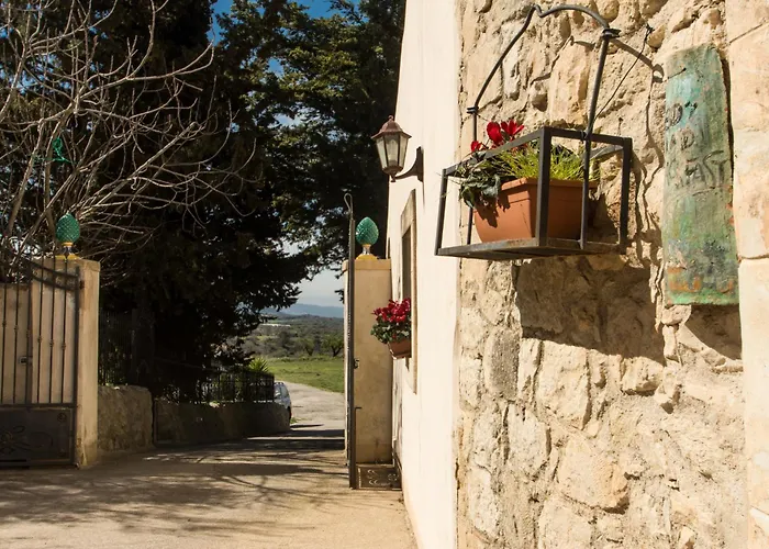 Séjour à la ferme Relais Passamonte Resort&rooms Chiaramonte Gulfi